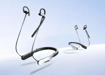 In-Ear Intercom Headsets: The Smart, Hands-Free Way to Stay Connected During Active Pursuits 2 In-Ear Intercom Headsets